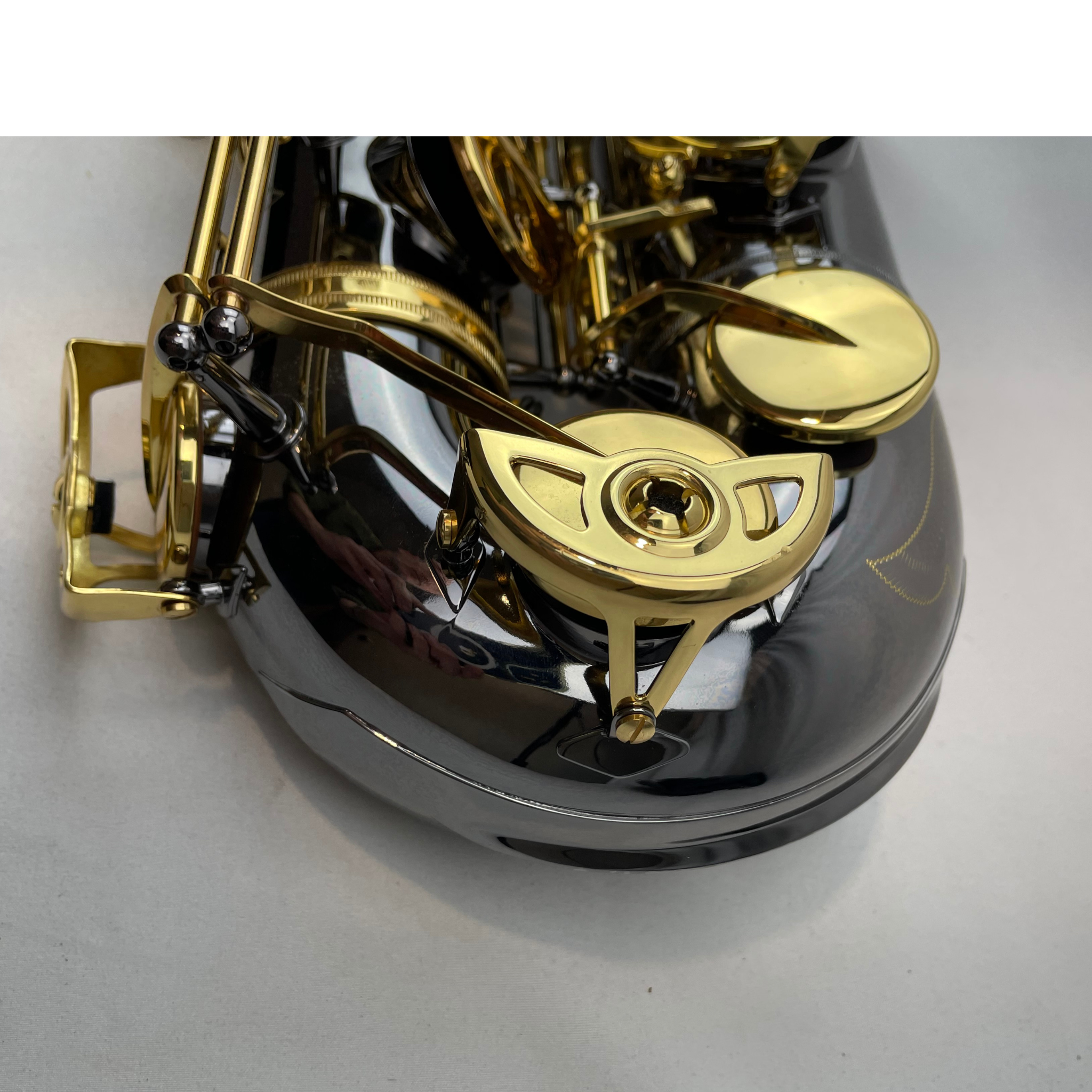 USED - Selmer La Voix II Tenor Saxophone S#1045xxx