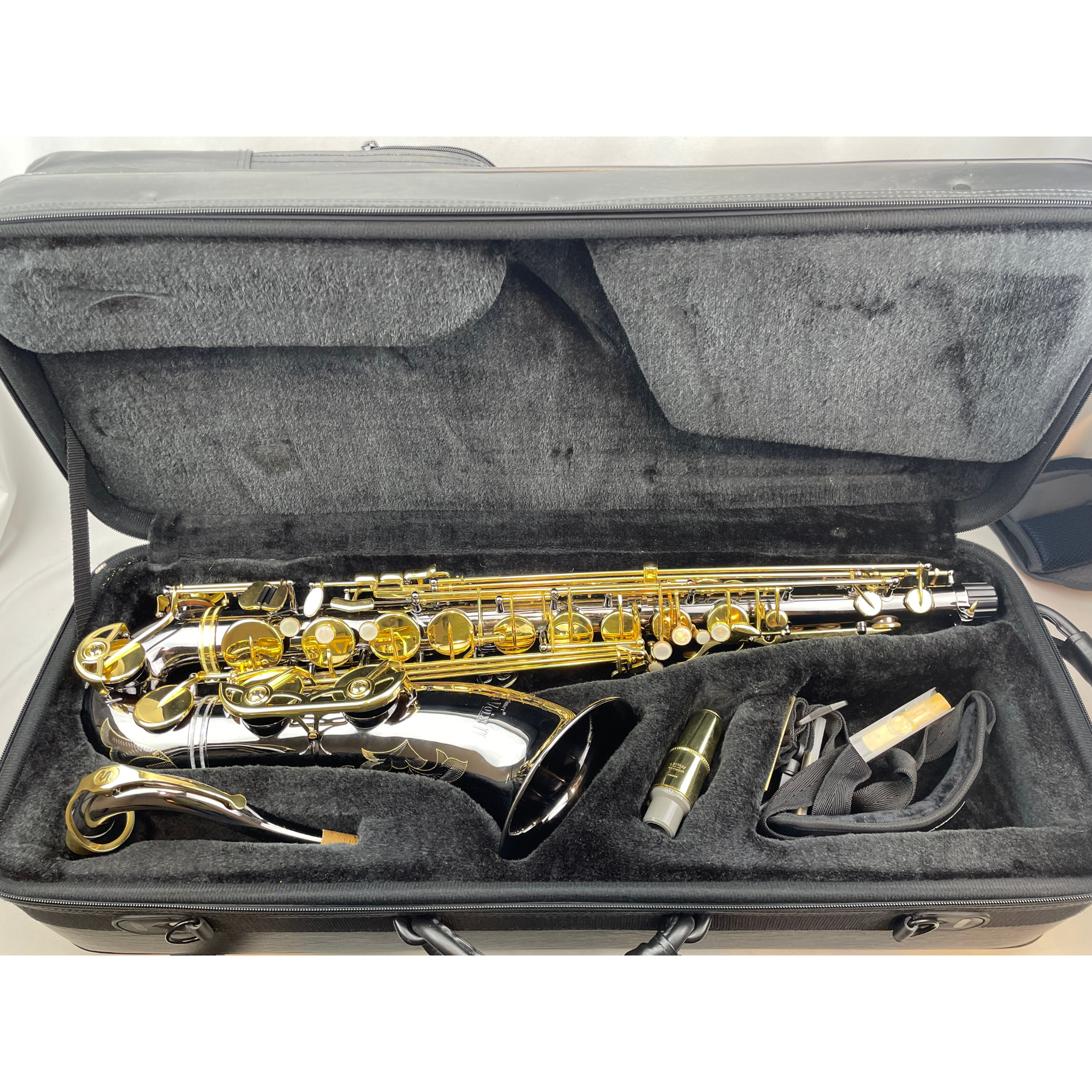 USED - Selmer La Voix II Tenor Saxophone S#1045xxx