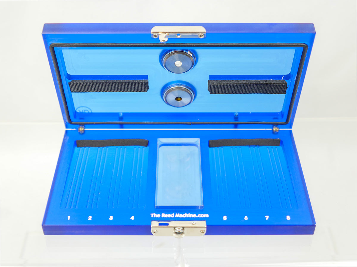 Finale Hygrometer Clarinet Reed Case