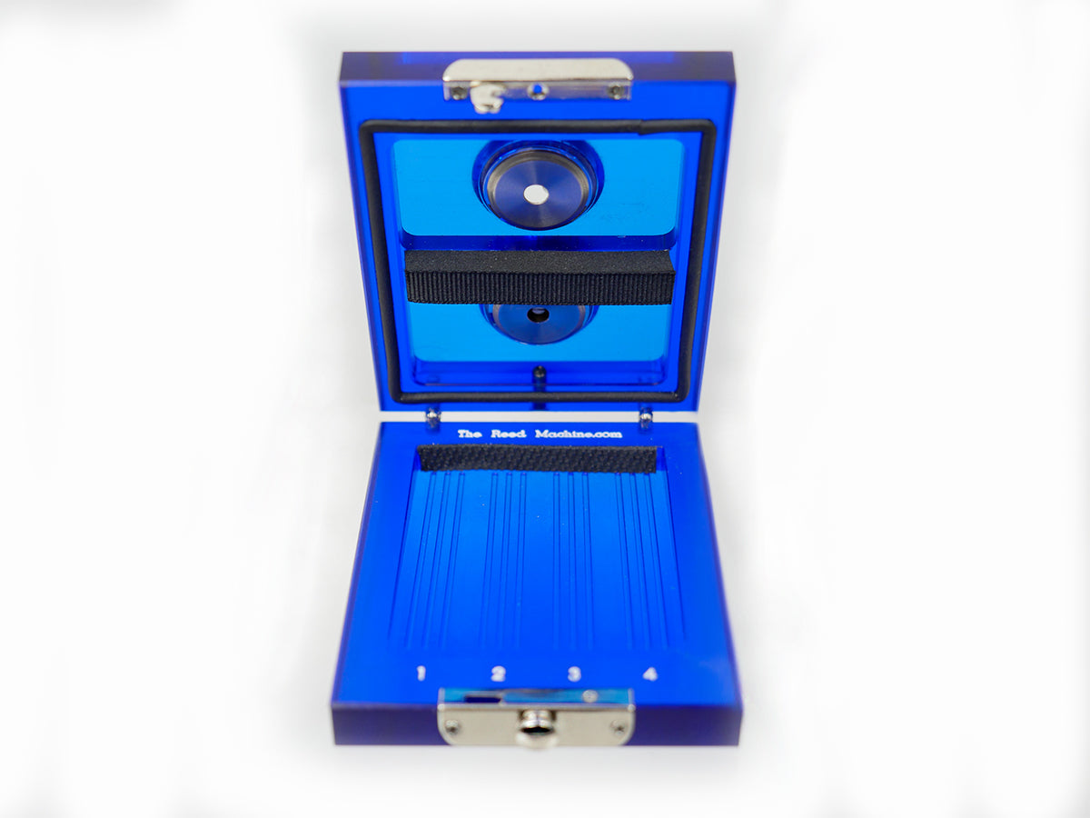 Finale Hygrometer Clarinet Reed Case